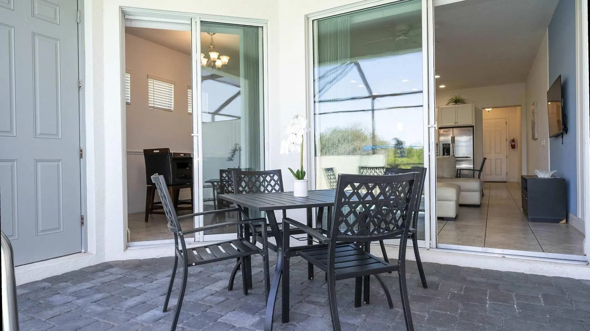 Casa de Férias Stunning 5 Bd Home W/ Pool Close To Disney 174 Davenport